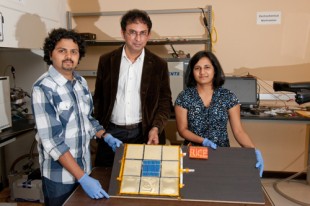 Rice researchers develop paintable battery; Tech