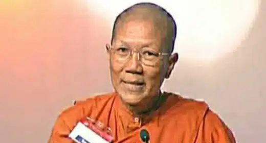 bhikkhuni-dhammananda-awaken.com