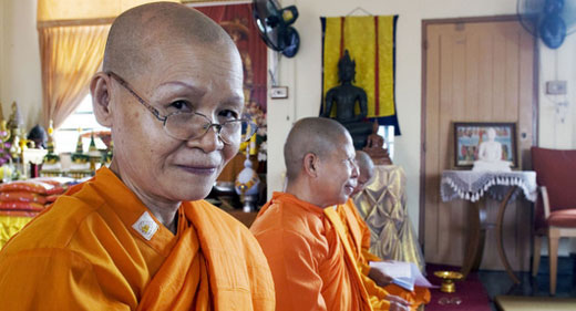 Thai Women Don Monks’ Robes-Awaken