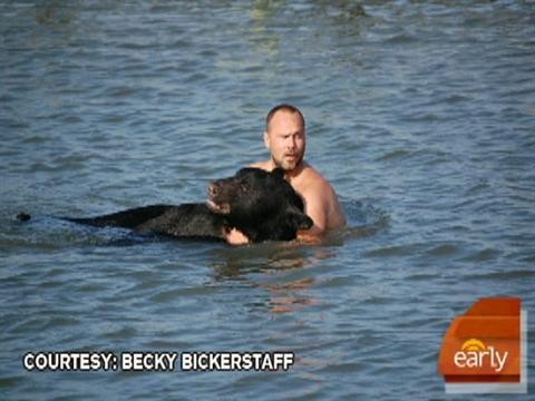 Brave Man Saving Drowning 400-lb Black Bear Is Possibly One Of The Greatest Rescue Stories Ever