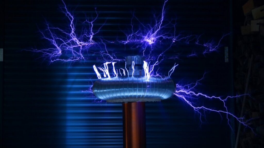 tesla-coil-electricity-awaken