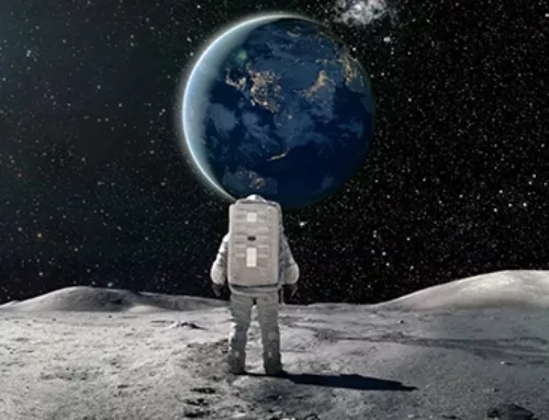Humans to Live On the Moon By End Of this Decade, NASA Official Says
