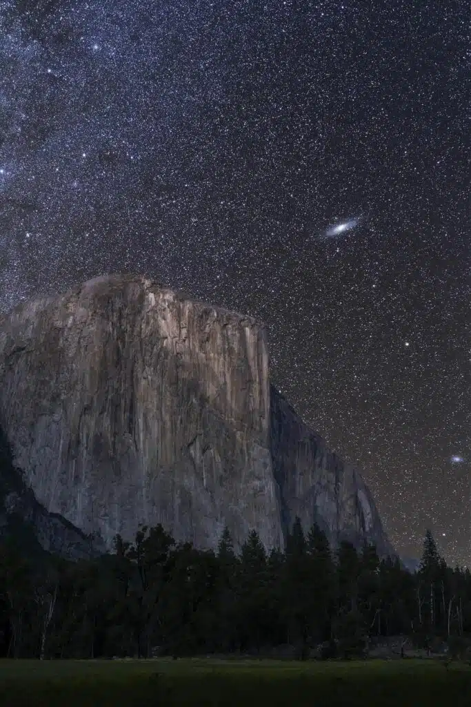  El Capitan in Yosemite National Park-awaken