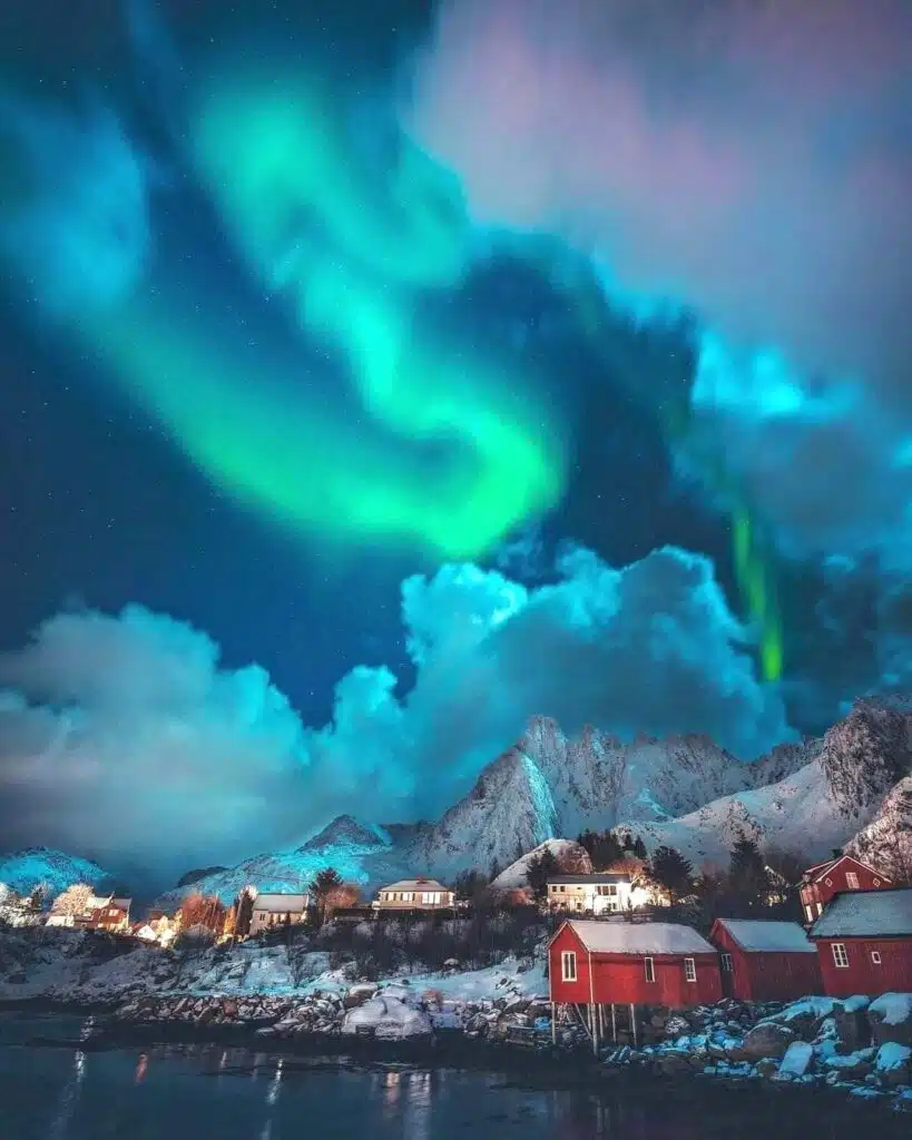 Northern Lights, Aurora Borealis, Norway-awaken