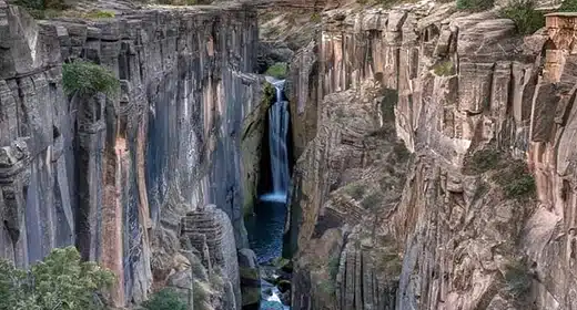 Fainocle Gorge in Kishauv, New Mexico! -awaken