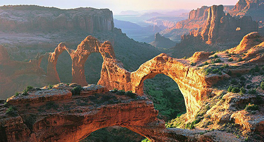 The arches of Arches National Park-awaken